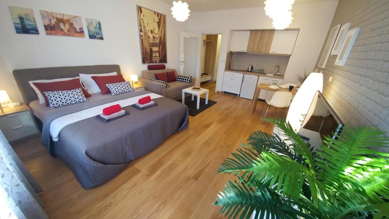 Apartments Delta A Blok - Savada Belgrade Extérieur photo