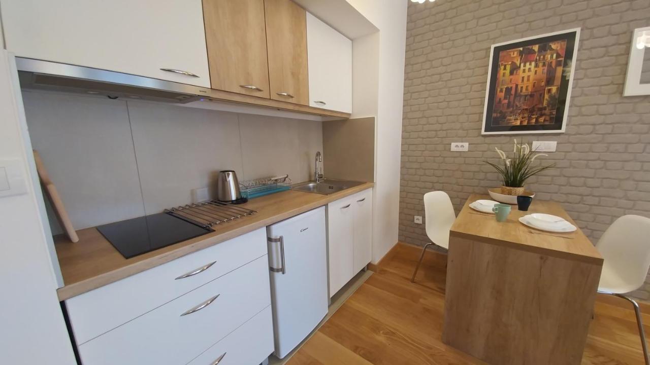 Apartments Delta A Blok - Savada Belgrade Extérieur photo