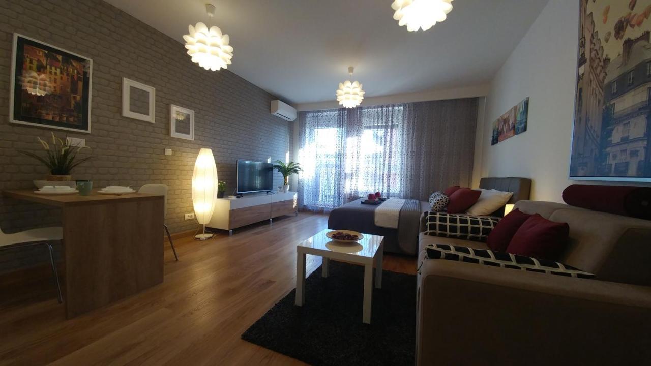 Apartments Delta A Blok - Savada Belgrade Extérieur photo
