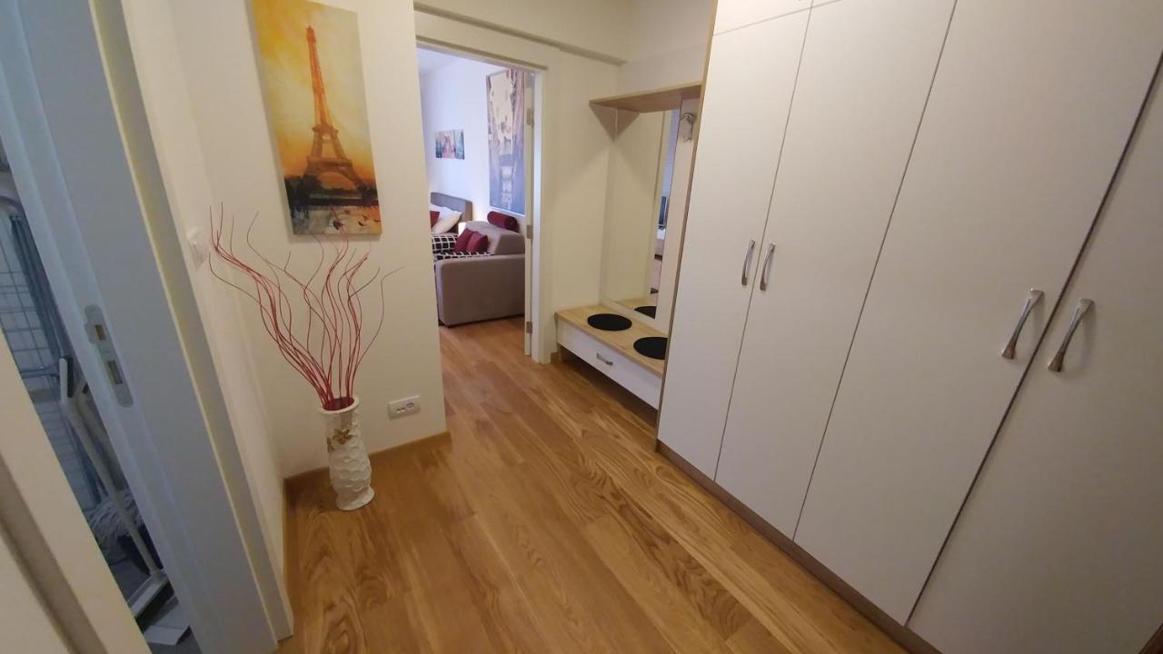 Apartments Delta A Blok - Savada Belgrade Extérieur photo